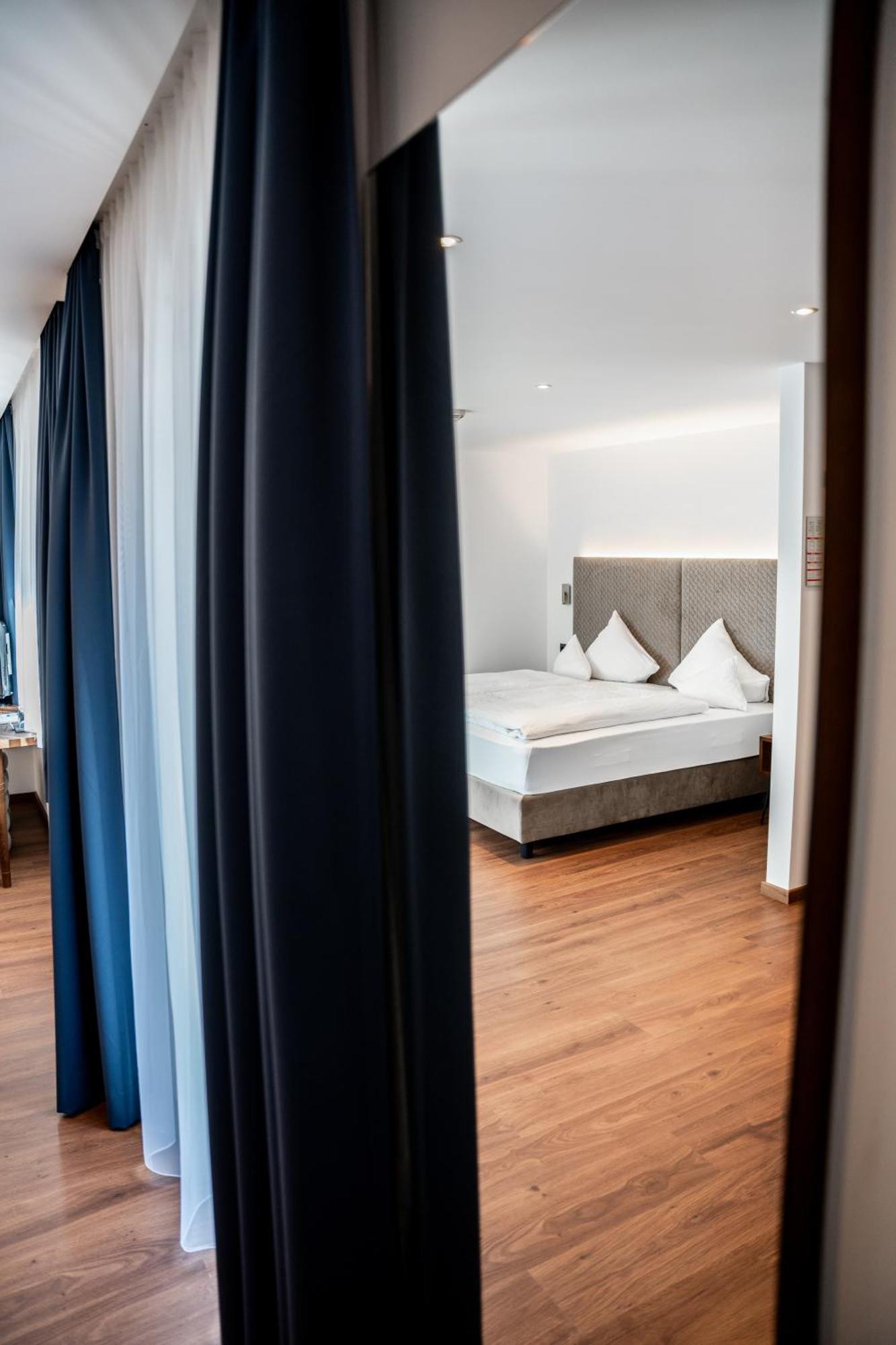 Hotel Maria Theresia Mayrhofen Ngoại thất bức ảnh